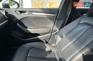 Седан Audi A3 2015 в Днепре