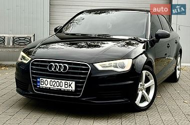 Седан Audi A3 2014 в Тернополі