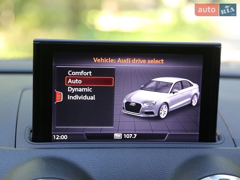 Седан Audi A3 2019 в Житомирі