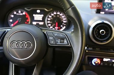 Седан Audi A3 2019 в Житомирі