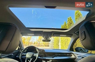 Седан Audi A3 2022 в Самборі