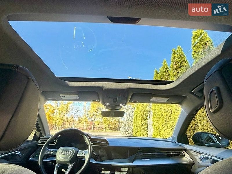 Седан Audi A3 2022 в Самборі