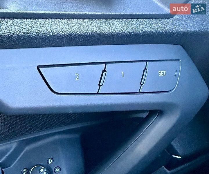 Седан Audi A3 2022 в Самборі