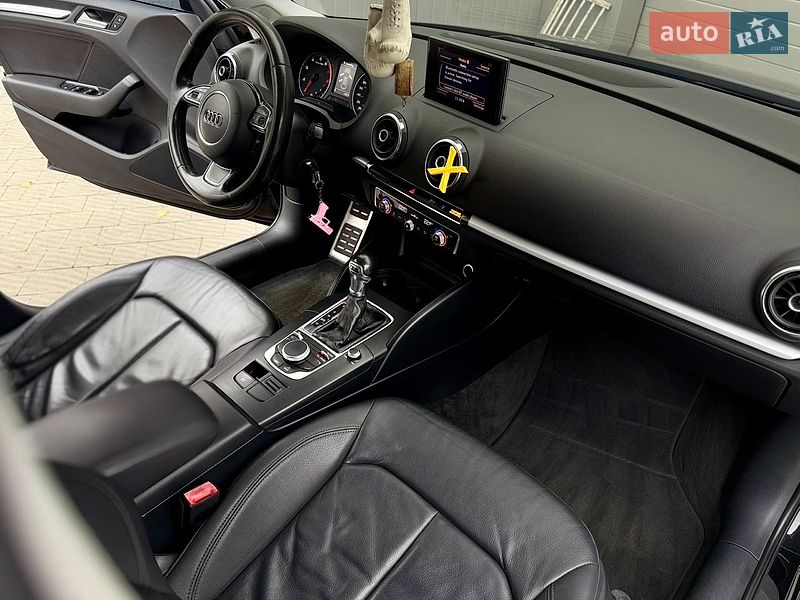 Седан Audi A3 2014 в Тернополі