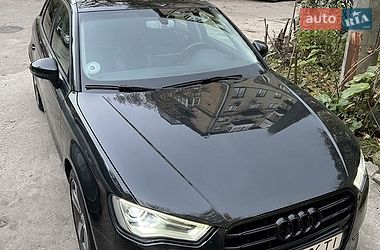 Хэтчбек Audi A3 2014 в Киеве