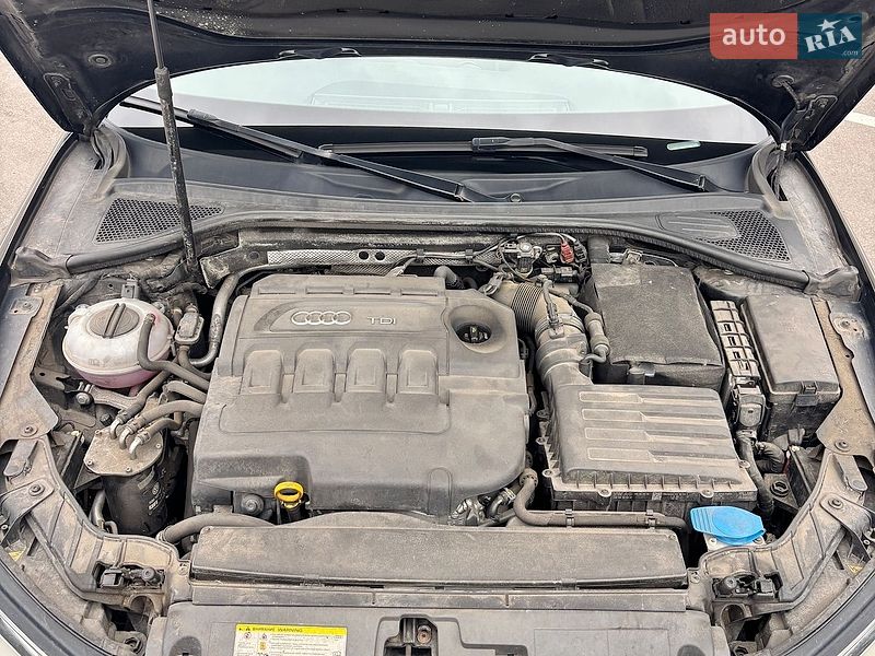 Седан Audi A3 2016 в Киеве