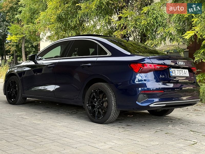 Седан Audi A3 2022 в Дніпрі