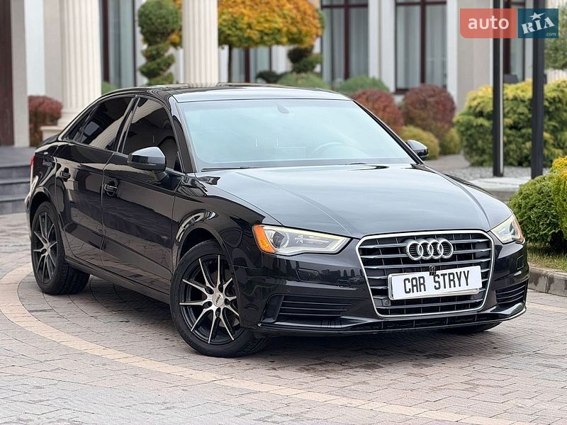 Седан Audi A3 2015 в Стрые