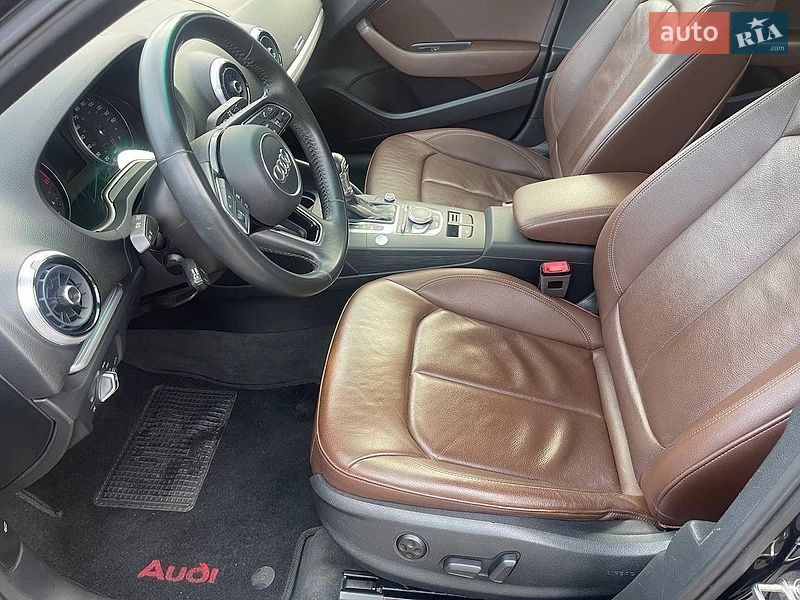 Седан Audi A3 2020 в Киеве