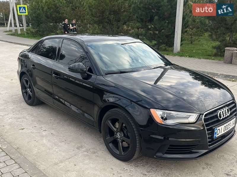 Седан Audi A3 2014 в Синельниково