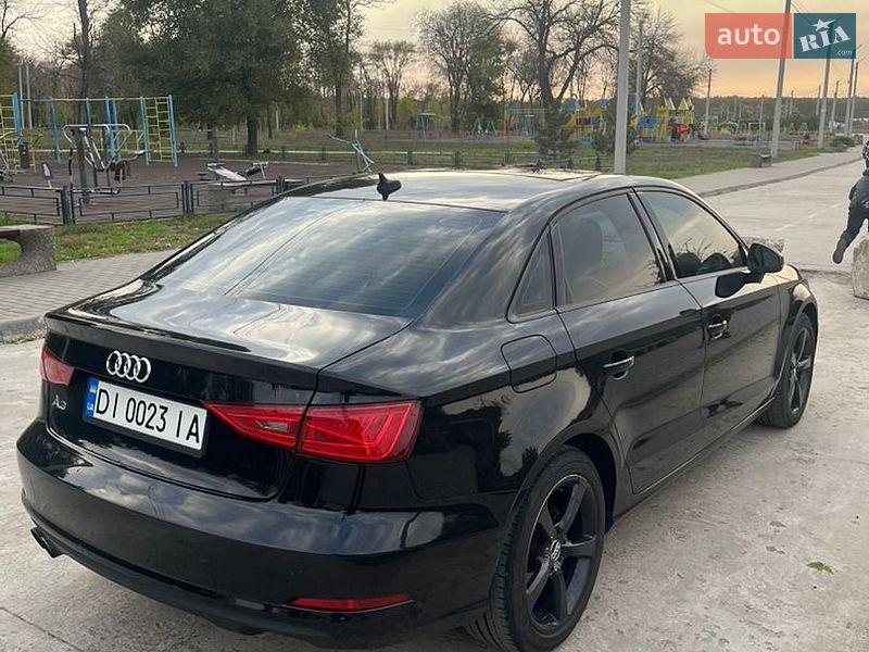 Седан Audi A3 2014 в Синельниково