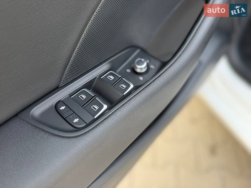 Седан Audi A3 2015 в Житомире