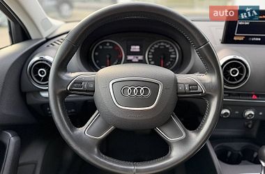 Седан Audi A3 2015 в Житомире