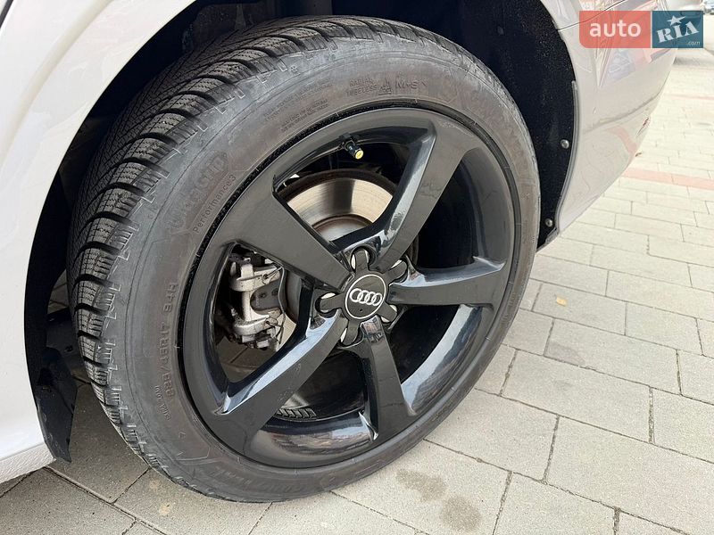 Седан Audi A3 2015 в Тернополе