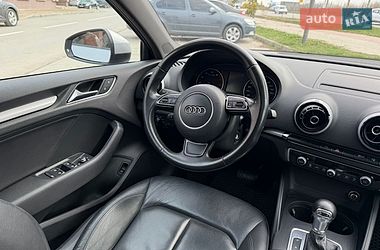 Седан Audi A3 2015 в Тернополе