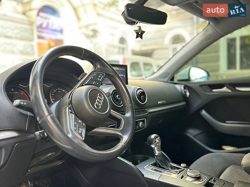 Хэтчбек Audi A3 2017 в Харькове