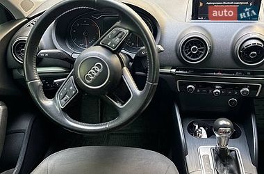 Хэтчбек Audi A3 2017 в Харькове