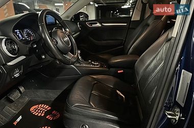Седан Audi A3 2015 в Киеве