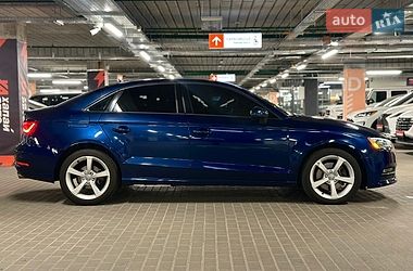 Седан Audi A3 2015 в Киеве