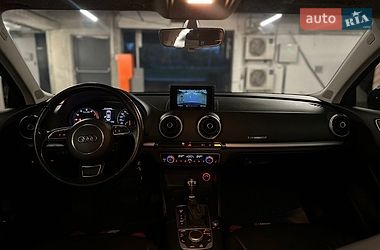 Седан Audi A3 2015 в Киеве
