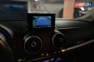 Седан Audi A3 2015 в Киеве