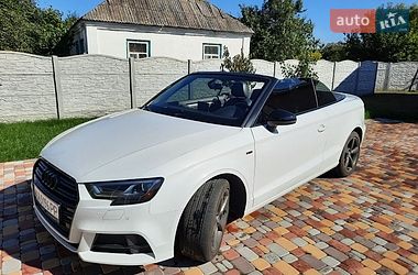 Кабриолет Audi A3 2015 в Киеве