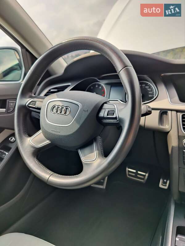 Універсал Audi A4 Allroad 2014 в Києві
