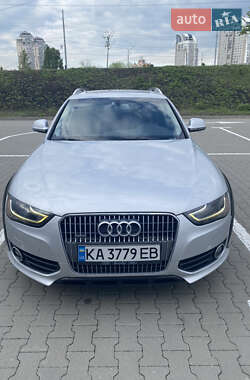 Универсал Audi A4 Allroad 2013 в 