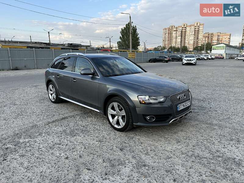 Audi A4 Allroad 2014