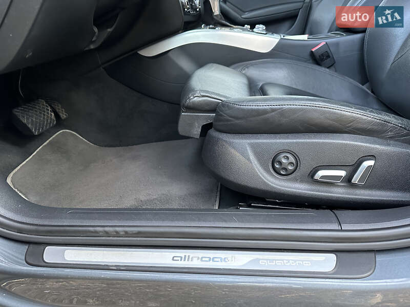 Універсал Audi A4 Allroad 2012 в Києві