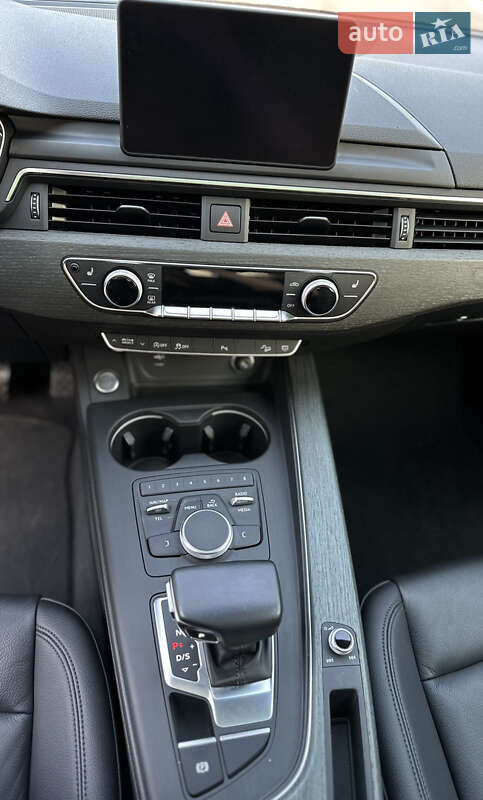 Универсал Audi A4 Allroad 2018 в Киеве
