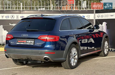 Универсал Audi A4 Allroad 2015 в 