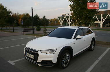 Универсал Audi A4 Allroad 2017 в Хмельницком