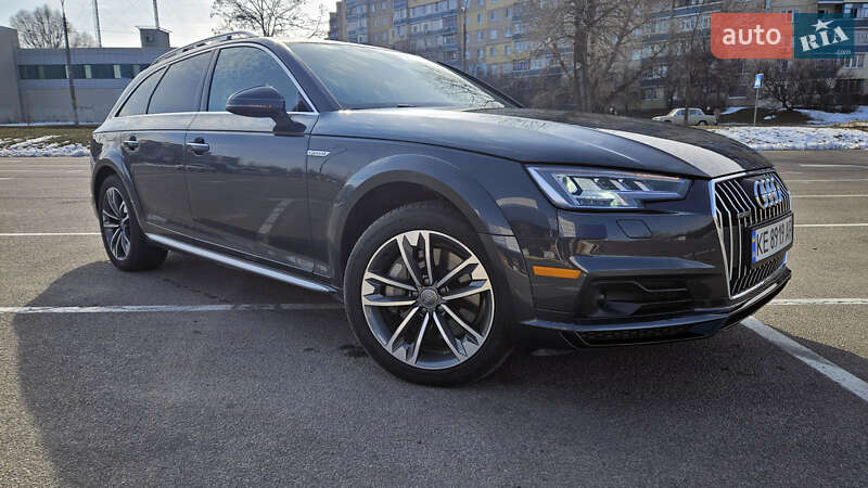 Универсал Audi A4 Allroad 2017 в 