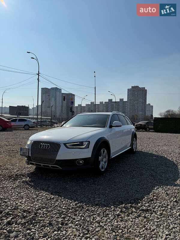 Универсал Audi A4 Allroad 2012 в Киеве