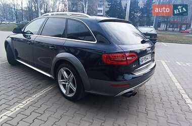 Универсал Audi A4 Allroad 2015 в 