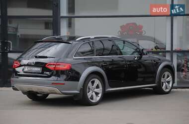 Универсал Audi A4 Allroad 2014 в 