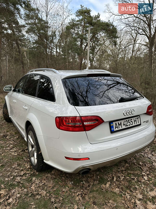 Универсал Audi A4 Allroad 2014 в Киеве
