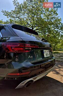 Универсал Audi A4 Allroad 2017 в 