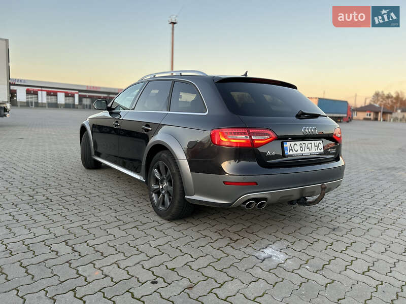 Універсал Audi A4 Allroad 2015 в Сарнах