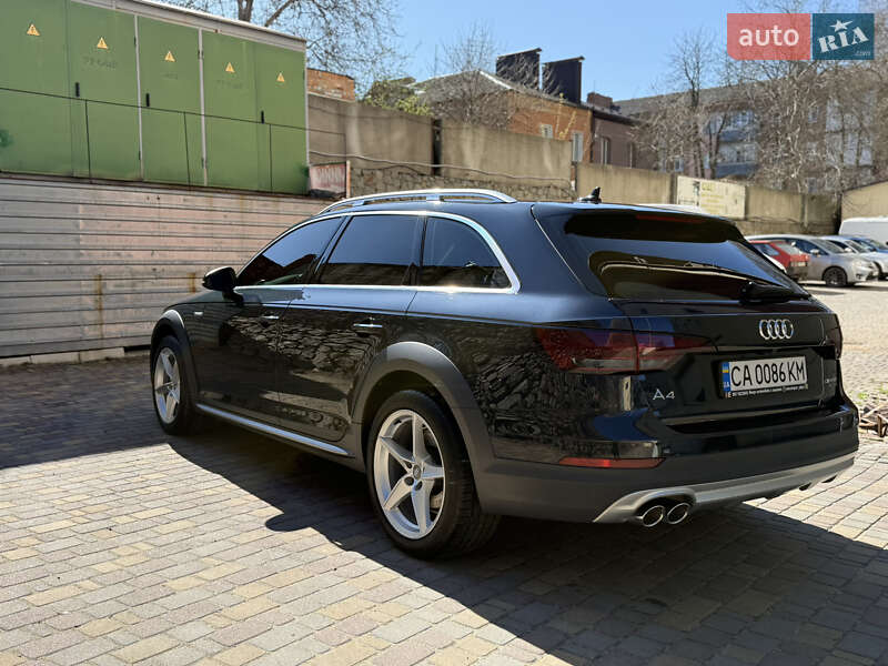 Универсал Audi A4 Allroad 2018 в Умани