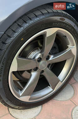 Универсал Audi A4 Allroad 2011 в 