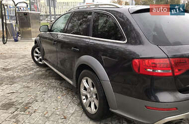 Универсал Audi A4 Allroad 2010 в 
