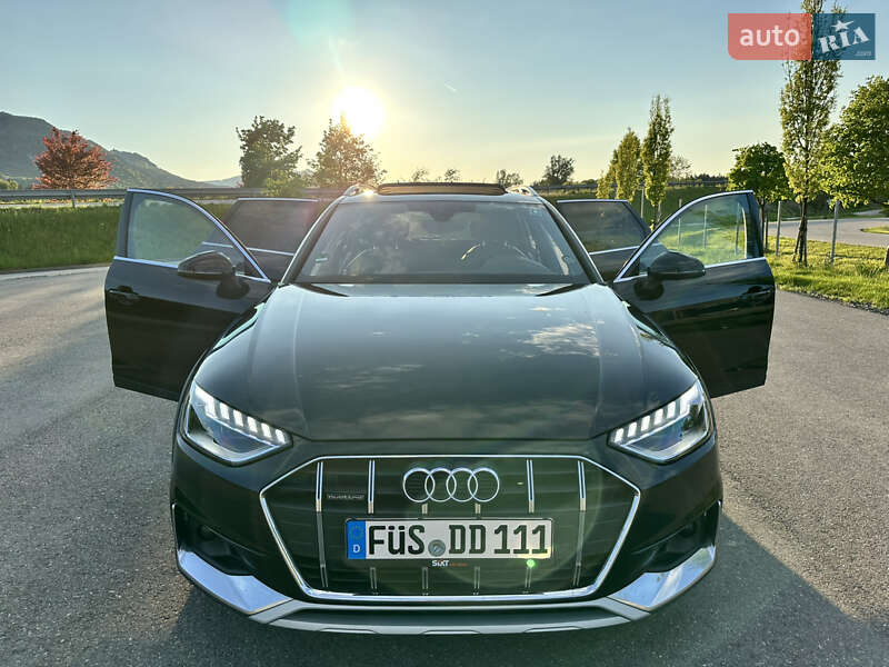 Универсал Audi A4 Allroad 2023 в Ужгороде