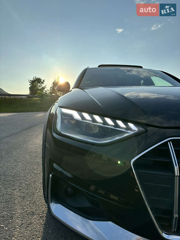 Универсал Audi A4 Allroad 2023 в Ужгороде