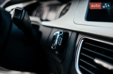 Универсал Audi A4 Allroad 2010 в 