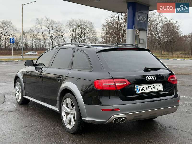 Универсал Audi A4 Allroad 2012 в Дубно
