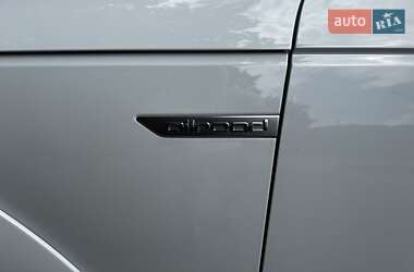Универсал Audi A4 Allroad 2017 в 