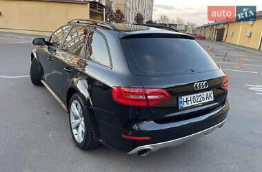 Универсал Audi A4 Allroad 2010 в 