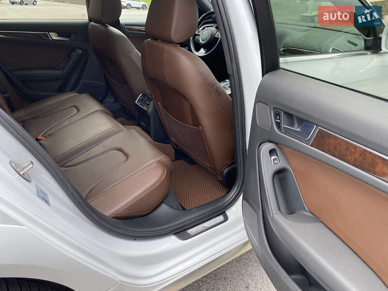 Универсал Audi A4 Allroad 2015 в Киеве